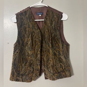 Vintage White Stag Women’s Brown And Black Paisley Vest Size Medium